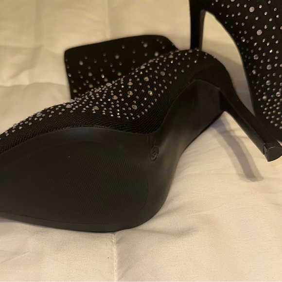 Never Worn SHEIN Rhinestone Decor Point Toe Stiletto Black Boots - Picture 6 of 6